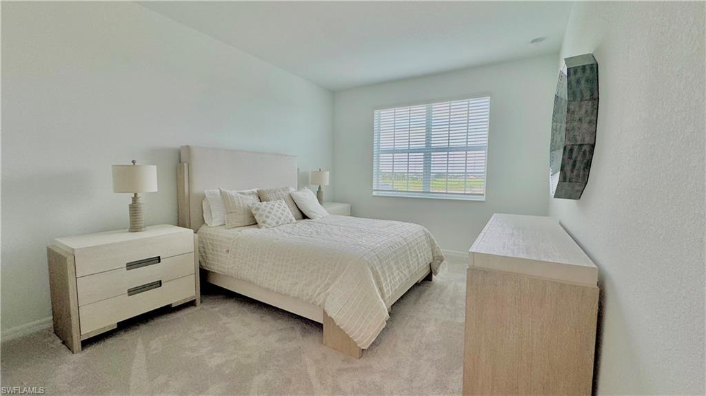Guest queen bedroom