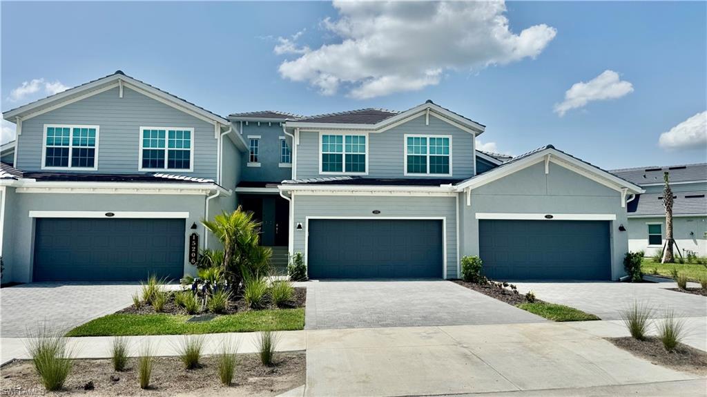 Front exterior of the Webb's Reserve coach home in Babcock Ranch